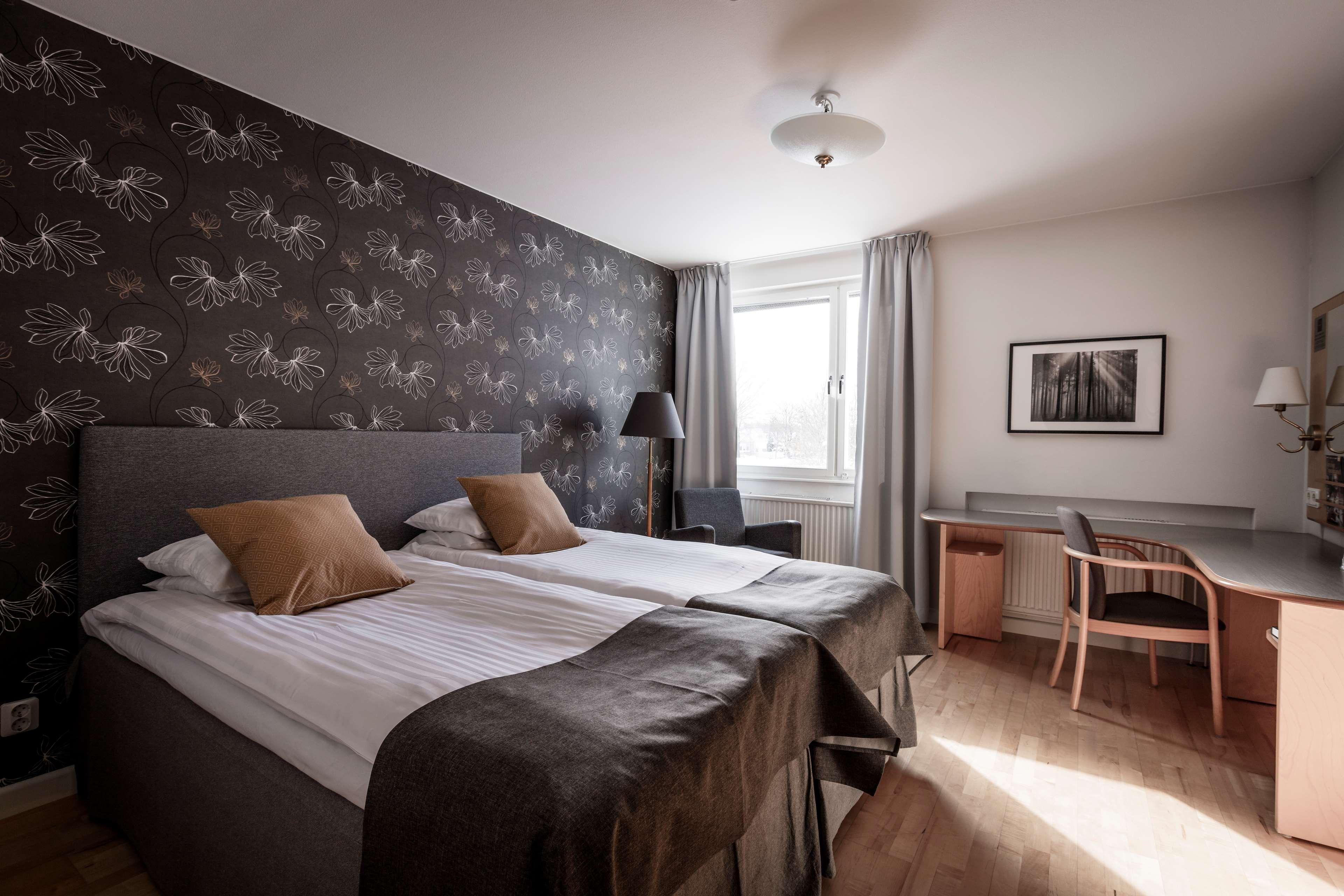 Best Western Plus Сидар-Сити Экстерьер фото