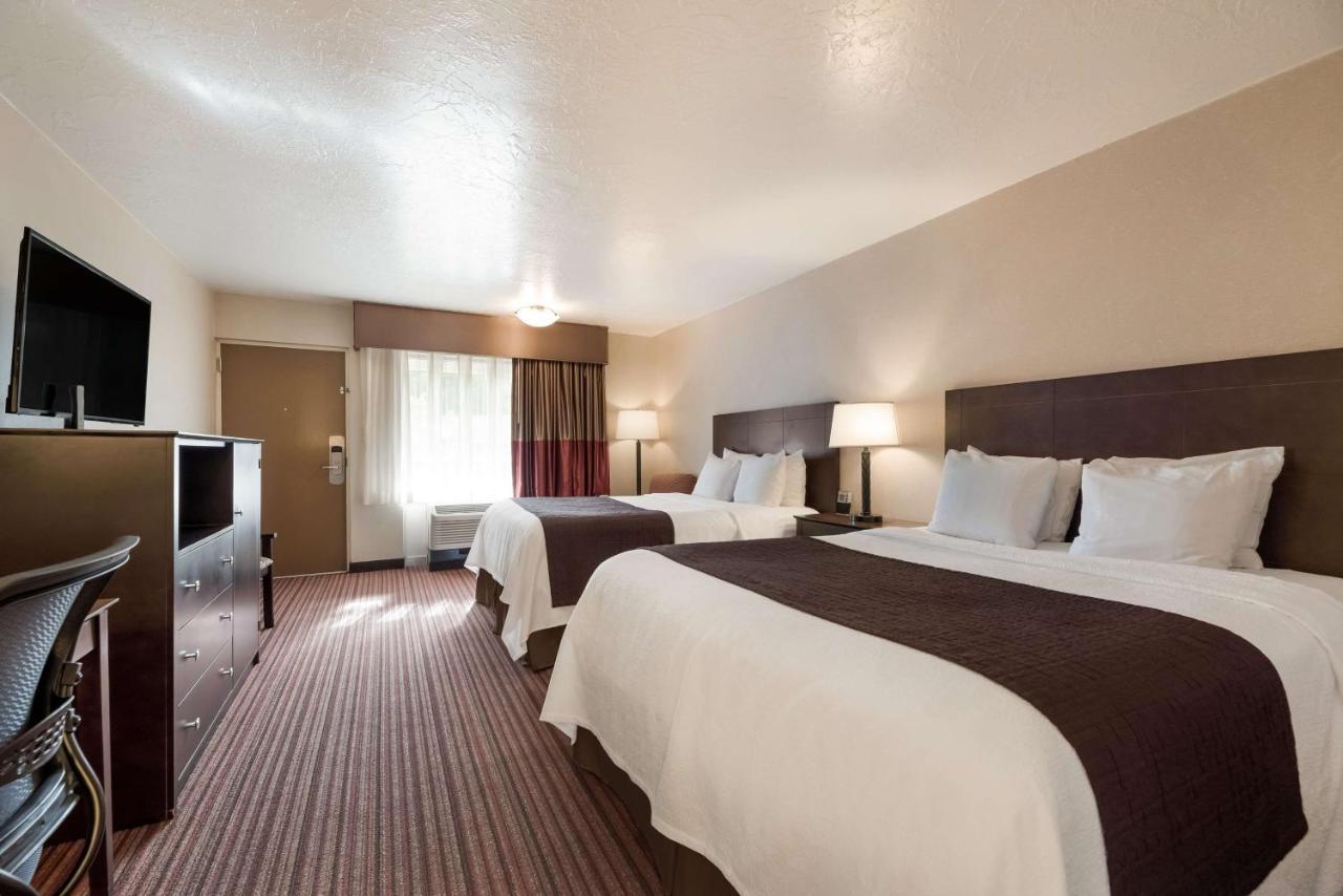 Best Western Plus Сидар-Сити Экстерьер фото